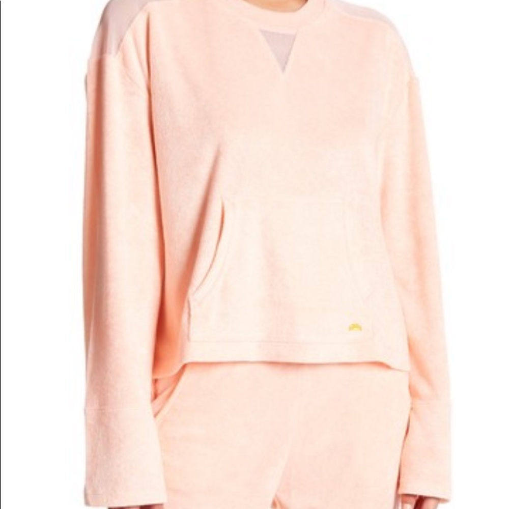 NWT C & C California Kaia Pullover kangaroo pocket Mesh Back Coral S